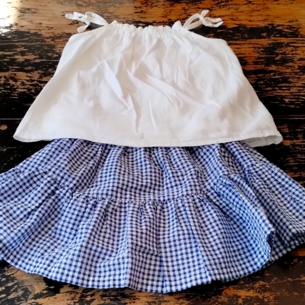 Old Navy 4T Eyelet Top & Gingham Skirt